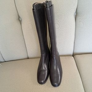 St Johns Bay, dark brown, leather knee high boots, new in box, size 7.5